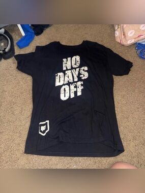 No Days Off Black Graphic Tee